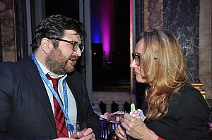 2019-12-06-(21h26)-dsc-0725-(mama-razzi).jpg 2019-12-06-(21h26)-dsc-0725-(mama-razzi).jpg