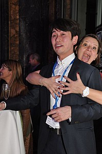 2019-12-06-(21h33)-dsc-0760-(mama-razzi).jpg 2019-12-06-(21h33)-dsc-0760-(mama-razzi).jpg