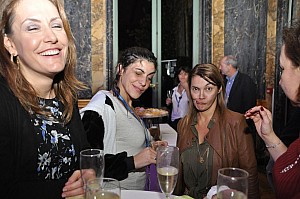 2019-12-06-(21h34)-dsc-0763-(mama-razzi).jpg 2019-12-06-(21h34)-dsc-0763-(mama-razzi).jpg