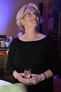 2019-12-06-(22h00)-dsc-0933-(mama-razzi).jpg 2019-12-06-(22h00)-dsc-0933-(mama-razzi).jpg