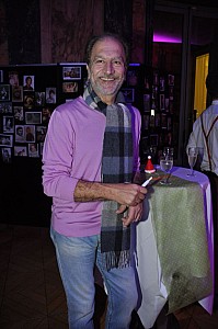 2019-12-06-(22h23)-dsc-0110-(mama-razzi).jpg 2019-12-06-(22h23)-dsc-0110-(mama-razzi).jpg