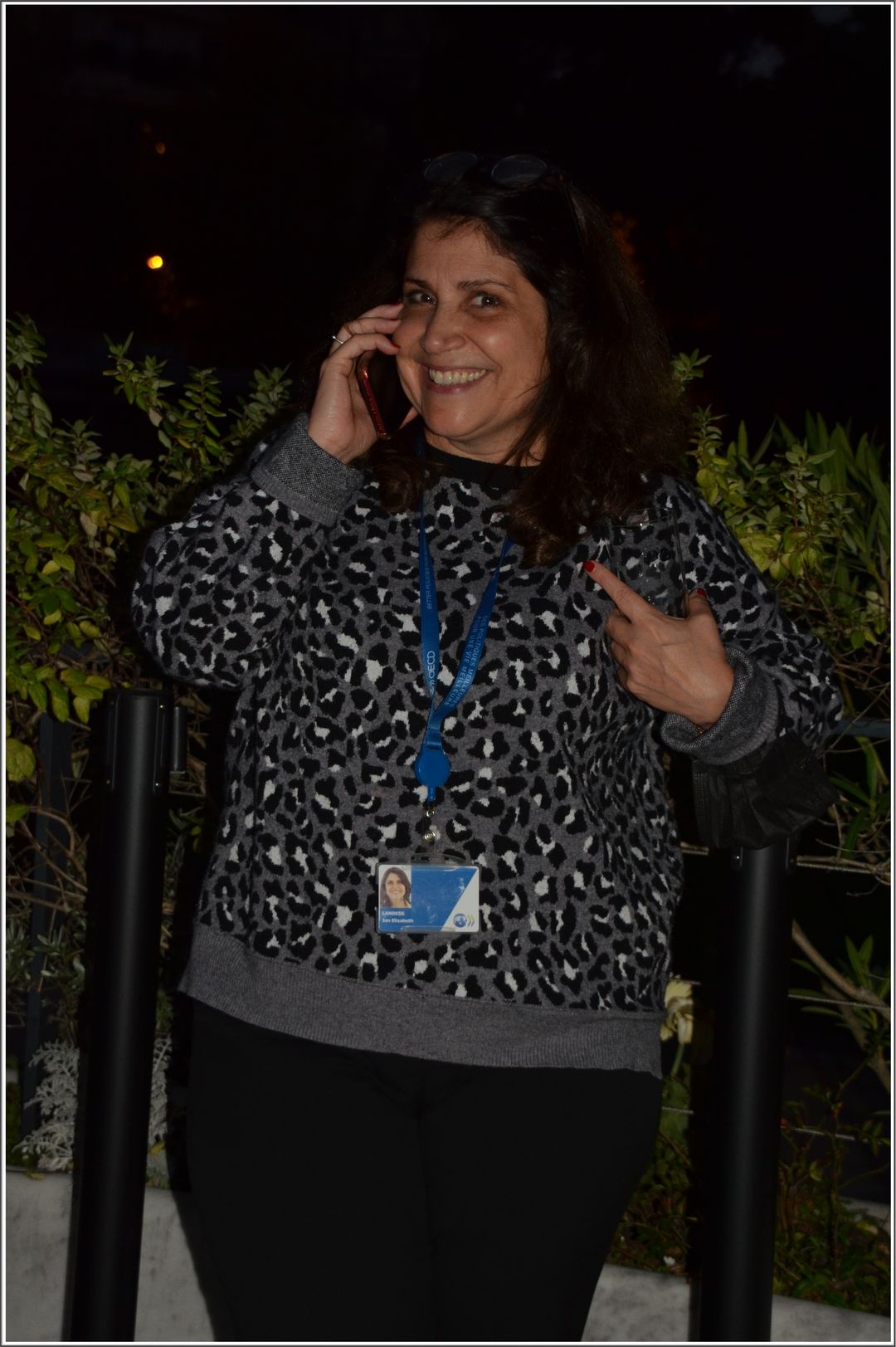2021-10-20-(18h11m32s)-dsc-0973-mama-razzi.jpg