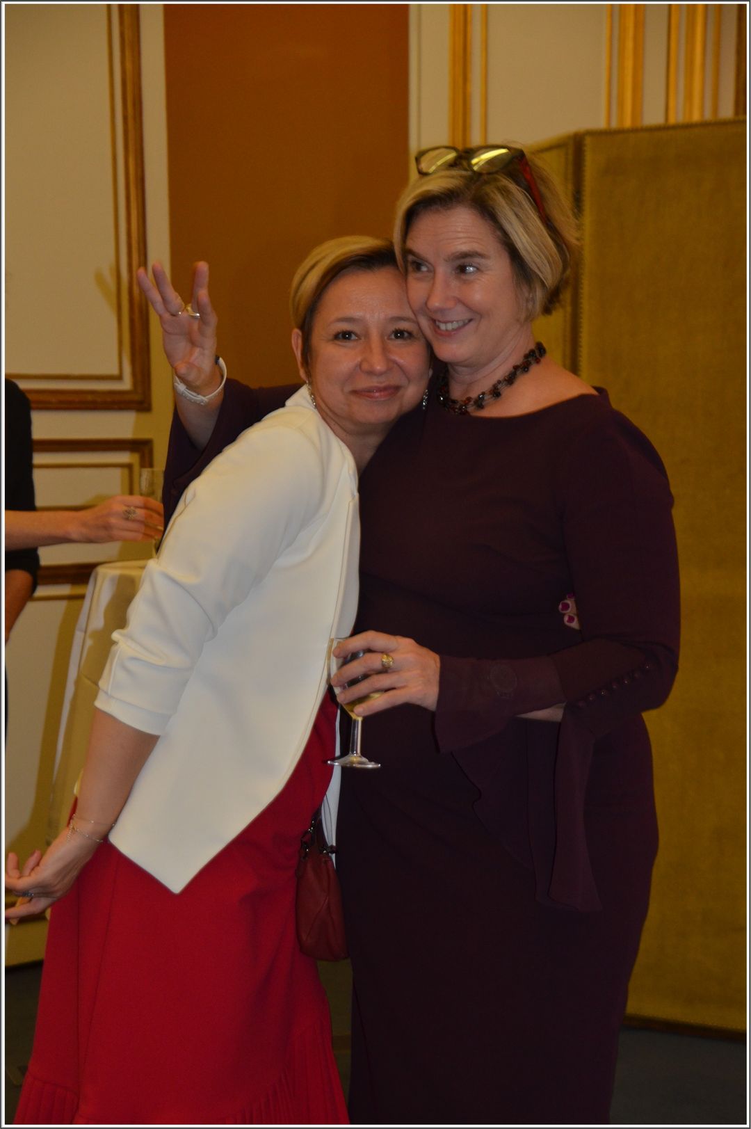 2021-10-20-(19h19m50s)-dsc-1133-mama-razzi.jpg