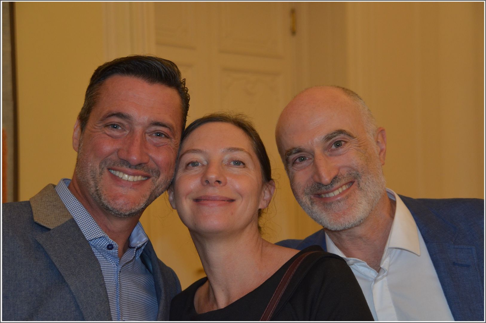 2021-10-20-(19h22m20s)-dsc-1144-mama-razzi.jpg