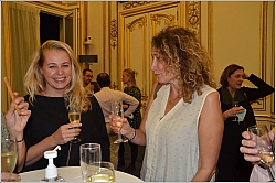 2021-10-20-(18h23m52s)-dsc-1002-mama-razzi.jpg