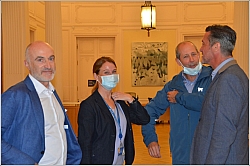 2021-10-20-(19h08m50s)-dsc-1102-mama-razzi.jpg