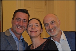 2021-10-20-(19h22m20s)-dsc-1144-mama-razzi.jpg