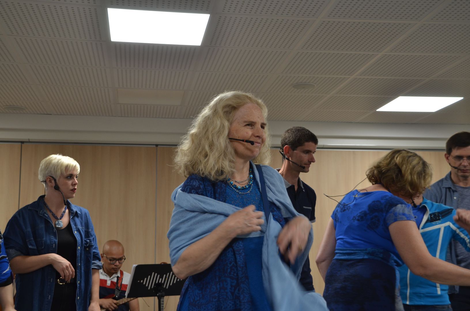 2022-06-07-(20h55m10s)-dsc_6206-mama-razzi.jpg