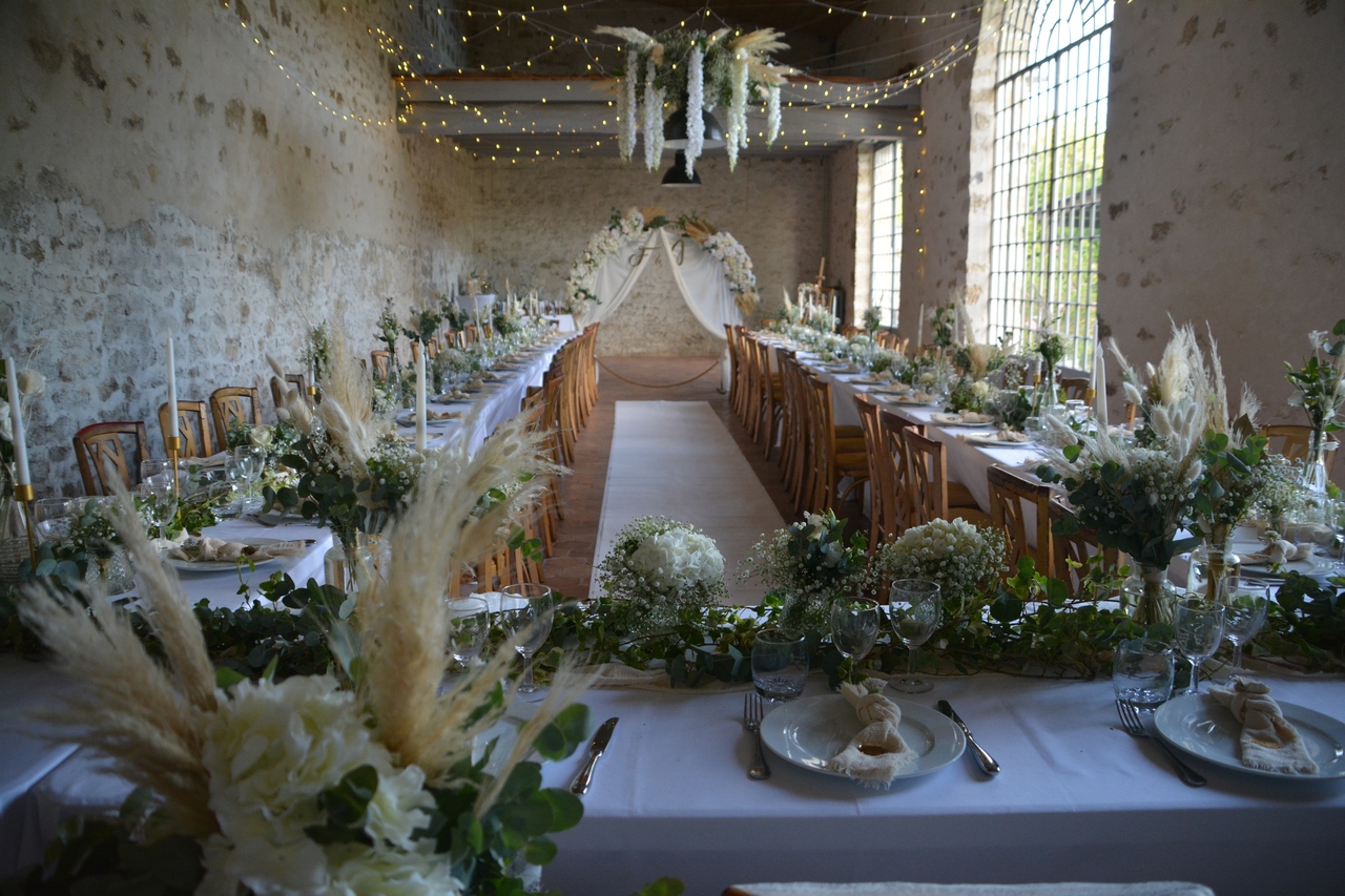 000-2022-06-24-(19h50m04s)-dsc_0314--mama-razzi.jpg