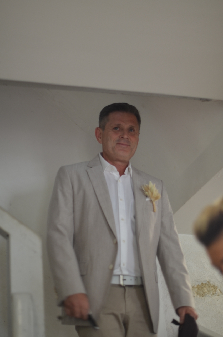 003-2022-06-25-13h39mn25s-307-(mama-razzi).jpg