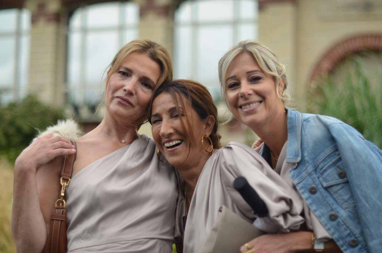 004-2022-06-25-14h23mn40s-471-(mama-razzi).jpg