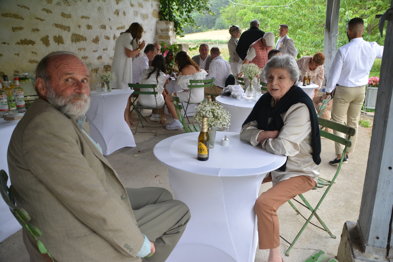 005-2022-06-25-17h09mn56s-132-(mama-razzi).jpg