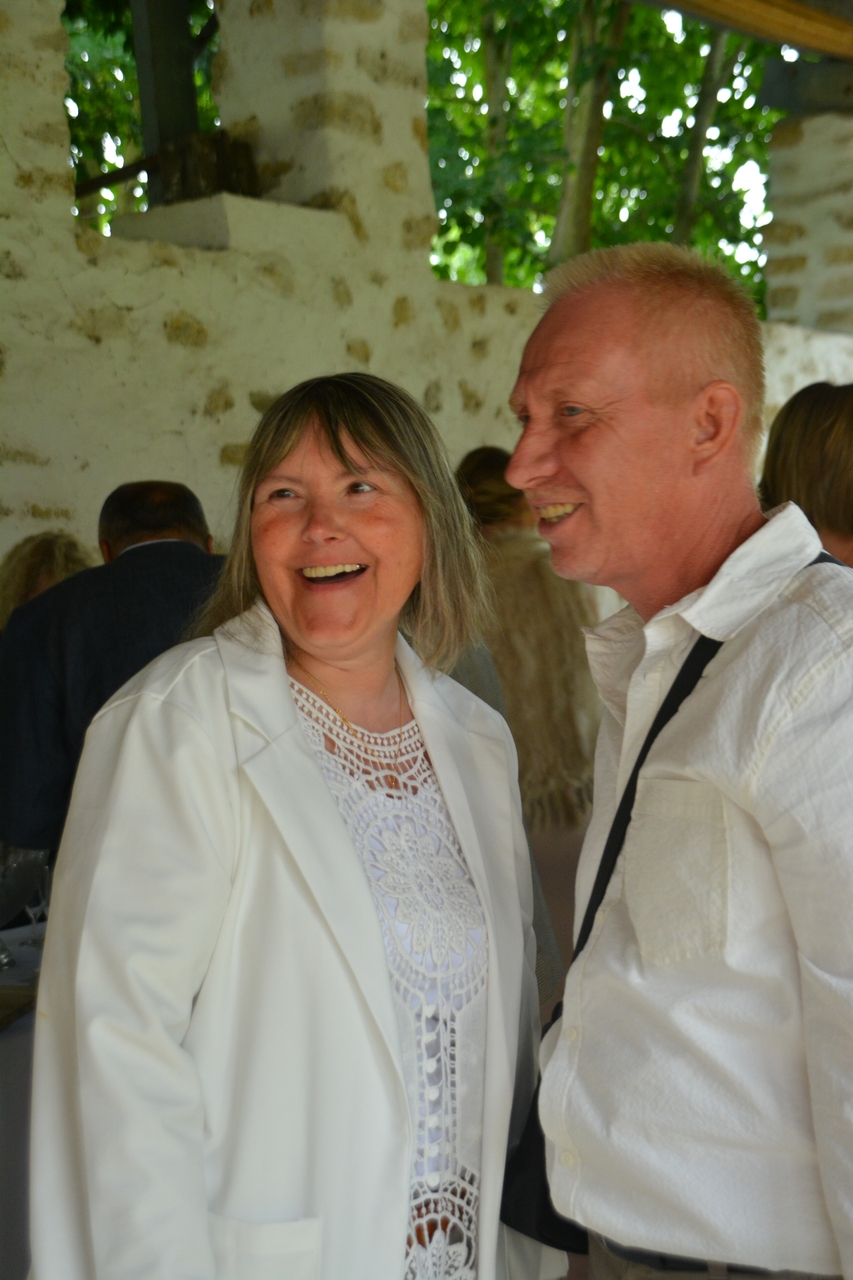 005-2022-06-25-17h36mn04s-300-(mama-razzi).jpg