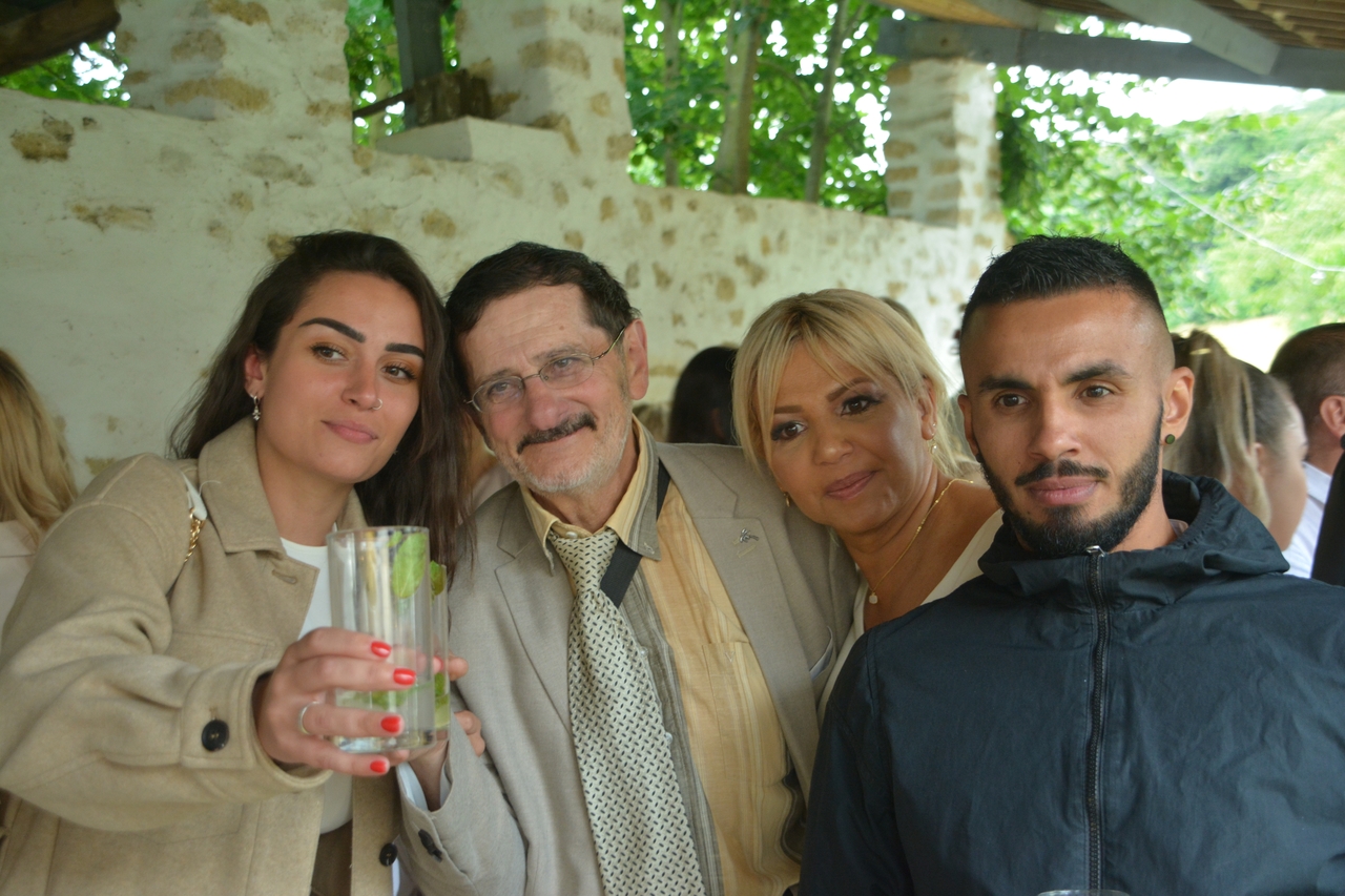 005-2022-06-25-18h01mn56s-398-(mama-razzi).jpg