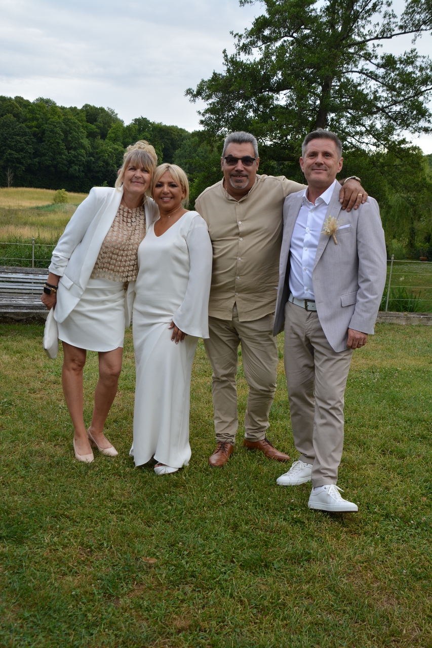 005-2022-06-25-19h26mn30s-691-(mama-razzi).jpg