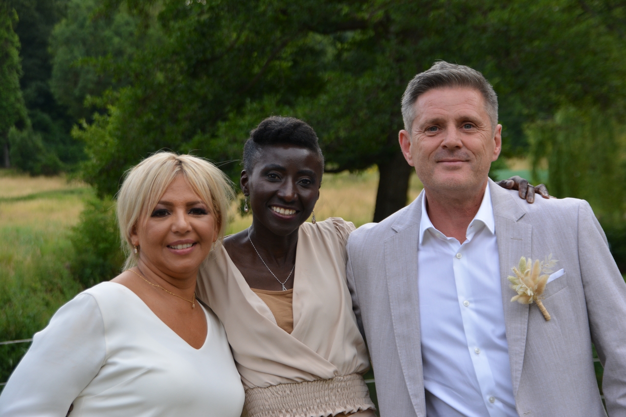 005-2022-06-25-19h29mn11s-717-(mama-razzi).jpg