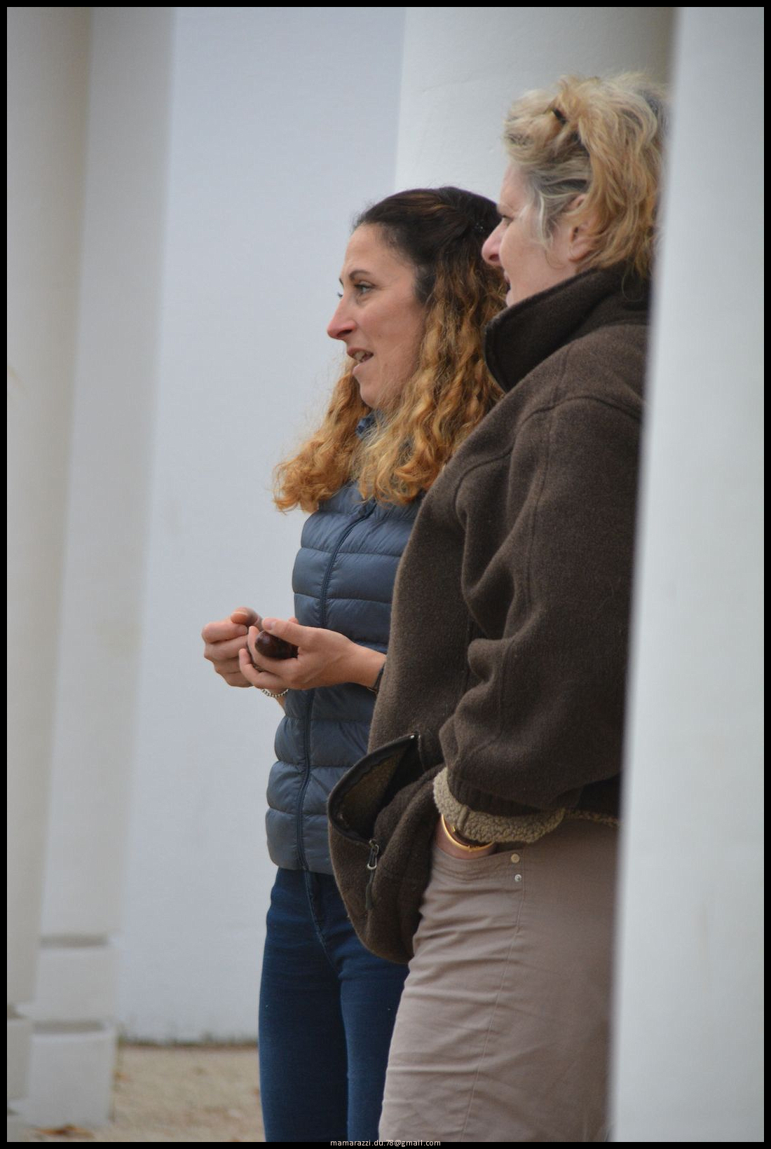 2022-09-24-(16h37m10s)-dsc_0411-mama-razzi-encadre.jpg