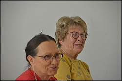 2022-09-24-(12h49m40s)-dsc_0136-mama-razzi-encadre.jpg 2022-09-24-(12h49m40s)-dsc_0136-mama-razzi-encadre.jpg