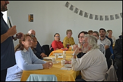 2022-09-24-(12h57m54s)-dsc_0174-mama-razzi-encadre.jpg 2022-09-24-(12h57m54s)-dsc_0174-mama-razzi-encadre.jpg