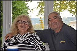 2022-09-24-(14h49m18s)-csc_0305-mama-razzi-encadre.jpg 2022-09-24-(14h49m18s)-csc_0305-mama-razzi-encadre.jpg