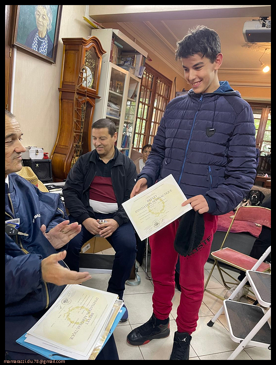 2022-11-19-(17h44m39s)-IMG_6523-iphone-mama-razzi-encadre.jpg