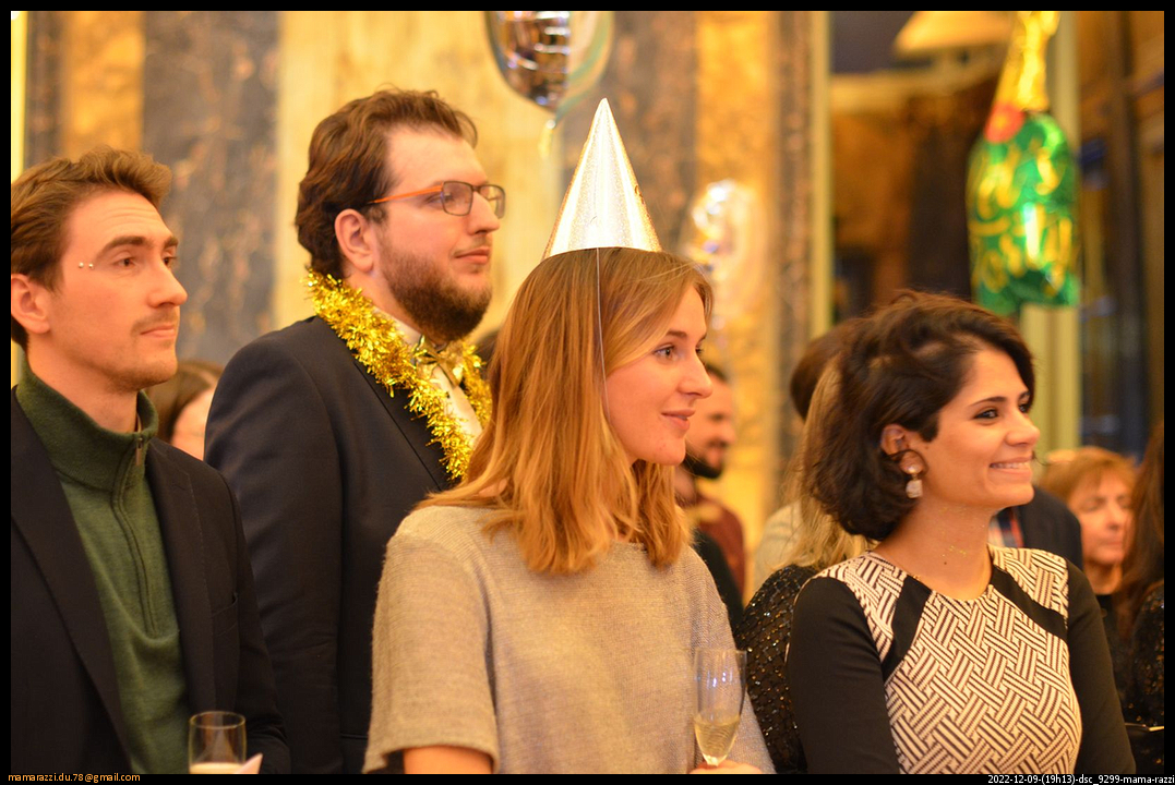 2022-12-09-(19h13)-dsc_9299-mama-razzi-encadre.jpg