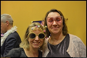2022-12-09-(18h55)-dsc_0231-mama-razzi-encadre.jpg 2022-12-09-(18h55)-dsc_0231-mama-razzi-encadre.jpg