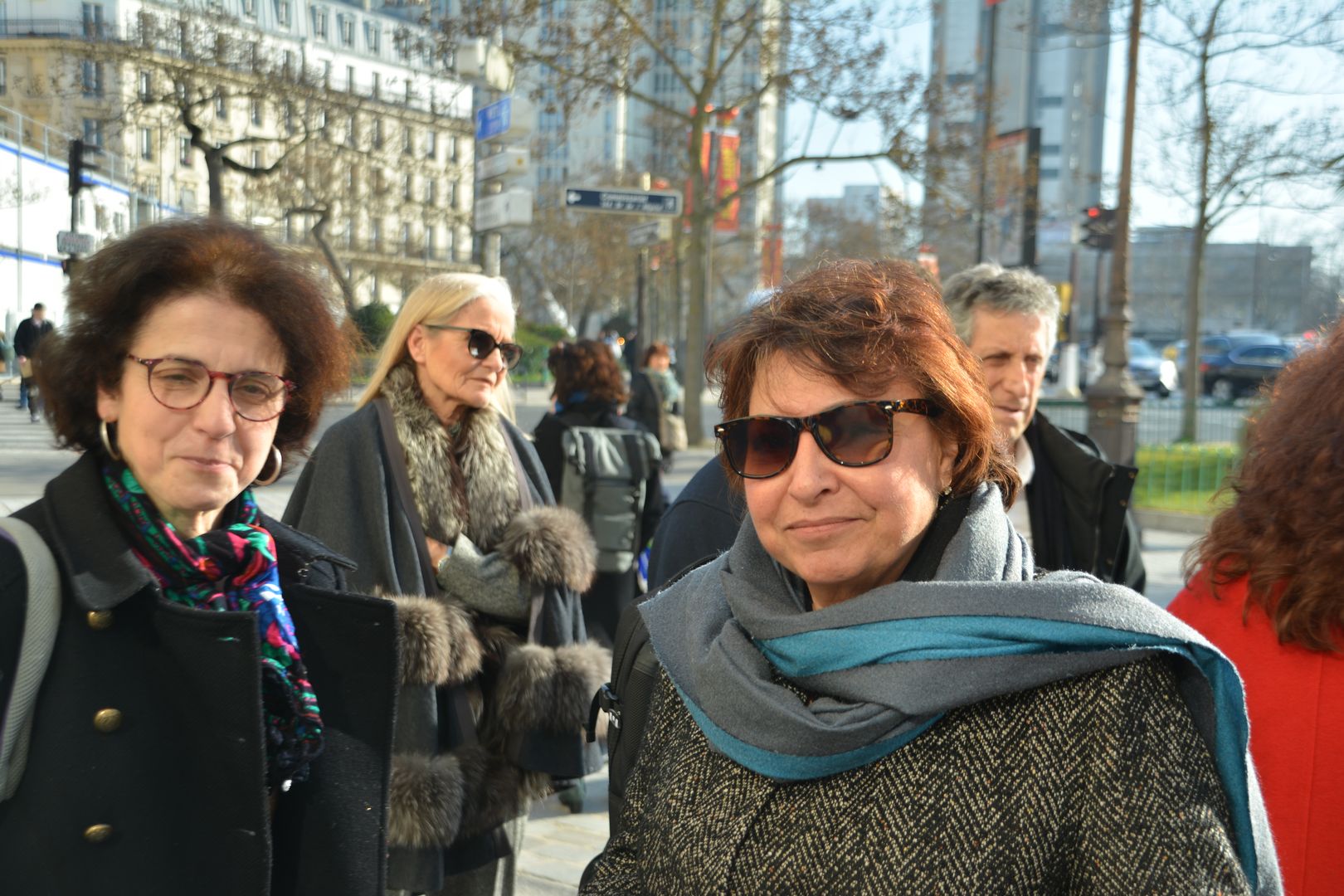 01-2023-02-13-(14h34m)-DSC_0057a-mama-razzi.JPG