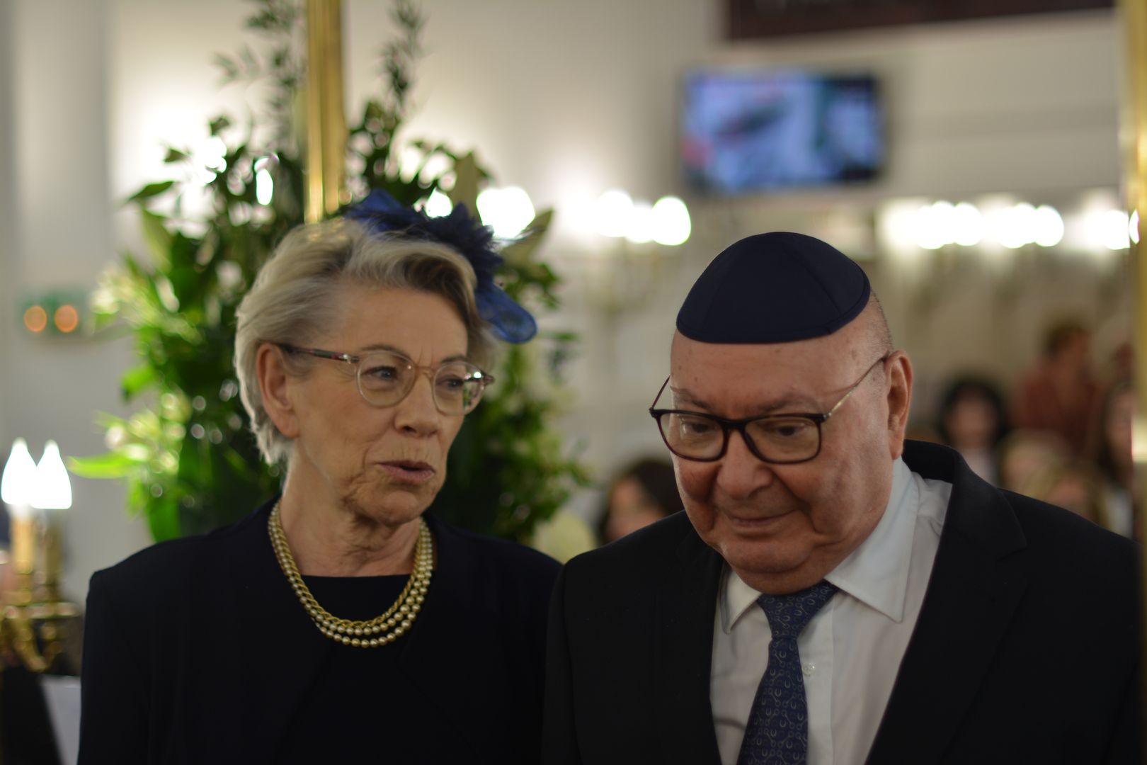 06-2023-03-12-(12h00m)-dsc_0117-mama-razzi.jpg