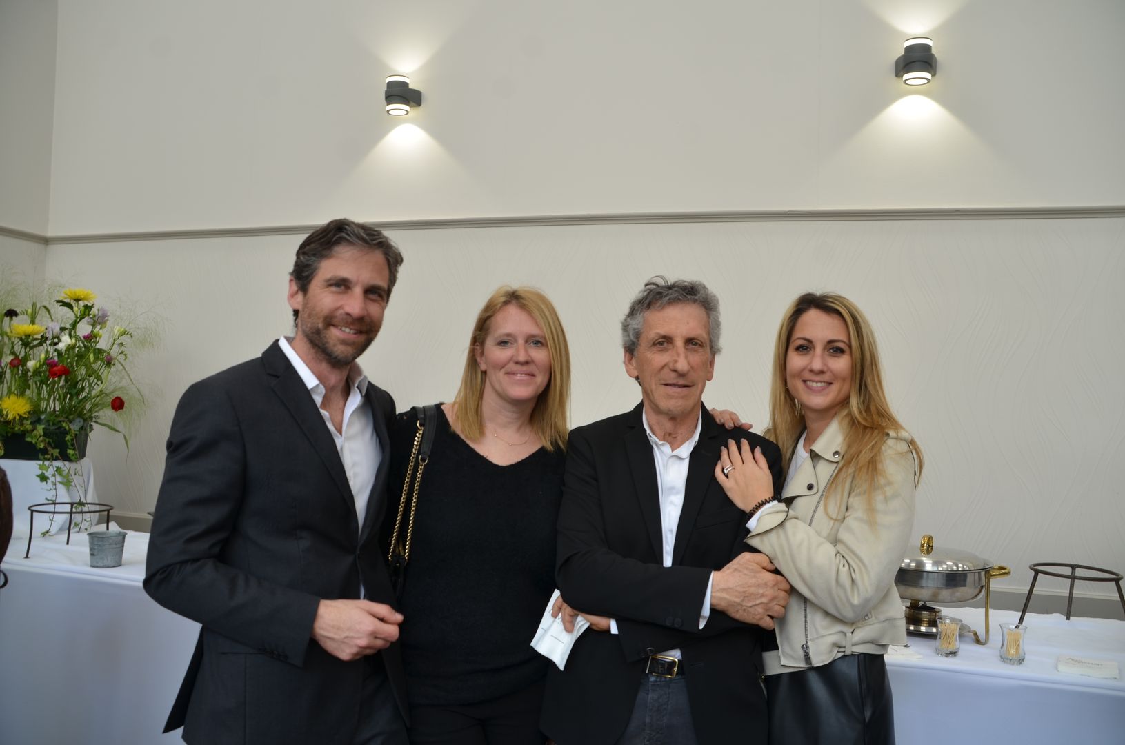 08-2023-03-12-(13h25m)-dsc_0124-mama-razzi.jpg