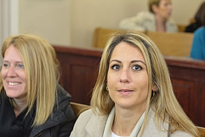 05-2023-03-12-(11h19m)-dsc_0021-mama-razzi.jpg 05-2023-03-12-(11h19m)-dsc_0021-mama-razzi.jpg