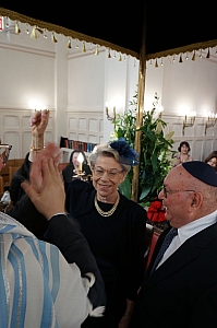 06-2023-03-12-(11h40m)-dsc02208-sony-mama-razzi.jpg 06-2023-03-12-(11h40m)-dsc02208-sony-mama-razzi.jpg