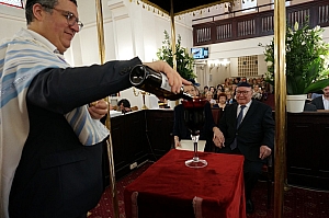 06-2023-03-12-(11h49m)-dsc02241-sony-mama-razzi.jpg 06-2023-03-12-(11h49m)-dsc02241-sony-mama-razzi.jpg