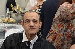 08-2023-03-12-(12h43m)-dsc_0013-mama-razzi.jpg 08-2023-03-12-(12h43m)-dsc_0013-mama-razzi.jpg