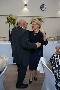 09-2023-03-12-(15h31m)-dsc02574-sony-mama-razzi.jpg 09-2023-03-12-(15h31m)-dsc02574-sony-mama-razzi.jpg
