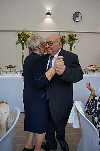 09-2023-03-12-(15h31m)-dsc02576-sony-mama-razzi.jpg 09-2023-03-12-(15h31m)-dsc02576-sony-mama-razzi.jpg