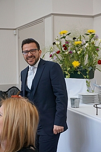 12-2023-03-12-(15h17m)-dsc02498-sony-mama-razzi.jpg 12-2023-03-12-(15h17m)-dsc02498-sony-mama-razzi.jpg