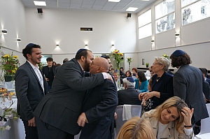 12-2023-03-12-(15h23m)-dsc02529-sony-mama-razzi.jpg 12-2023-03-12-(15h23m)-dsc02529-sony-mama-razzi.jpg
