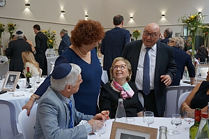 13-2023-03-12-(15h27m)-dsc02541-sony-mama-razzi.jpg 13-2023-03-12-(15h27m)-dsc02541-sony-mama-razzi.jpg