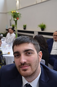 13-2023-03-12-(15h30m)-dsc_0465-mama-razzi.jpg 13-2023-03-12-(15h30m)-dsc_0465-mama-razzi.jpg