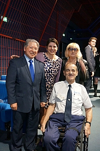 2023-03-17-(19h09m)-dsc02642-sony-mama-razzi.jpg