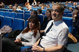 2023-03-17-(20h41m)-dsc02758-sony-mama-razzi.jpg