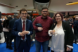 2023-03-17-(22h27m)-dsc02912-sony-mama-razzi.jpg