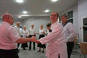 2023-04-21-(21h22m)-dsc03263-mama-razzi.jpg 2023-04-21-(21h22m)-dsc03263-mama-razzi.jpg