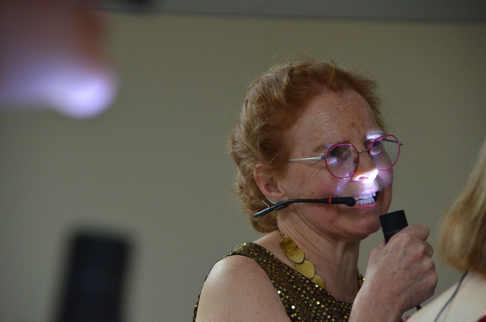 2023-04-30-(16h36m)-DSC_2766-mama-razzi.JPG