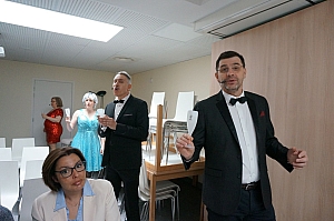 2023-04-30-(15h03m)-DSC03483-mama-razzi.JPG 2023-04-30-(15h03m)-DSC03483-mama-razzi.JPG