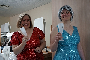 2023-04-30-(15h06m)-DSC03496-mama-razzi.JPG 2023-04-30-(15h06m)-DSC03496-mama-razzi.JPG