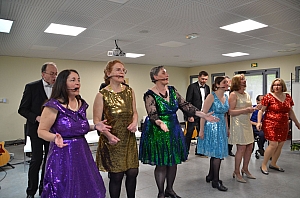 2023-04-30-(16h24m)-DSC_2671-mama-razzi.JPG 2023-04-30-(16h24m)-DSC_2671-mama-razzi.JPG