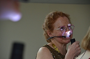 2023-04-30-(16h36m)-DSC_2766-mama-razzi.JPG 2023-04-30-(16h36m)-DSC_2766-mama-razzi.JPG
