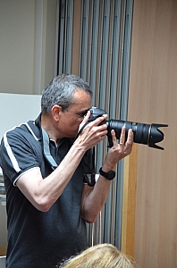 2023-04-30-(16h41m)-DSC_2808-mama-razzi.JPG 2023-04-30-(16h41m)-DSC_2808-mama-razzi.JPG